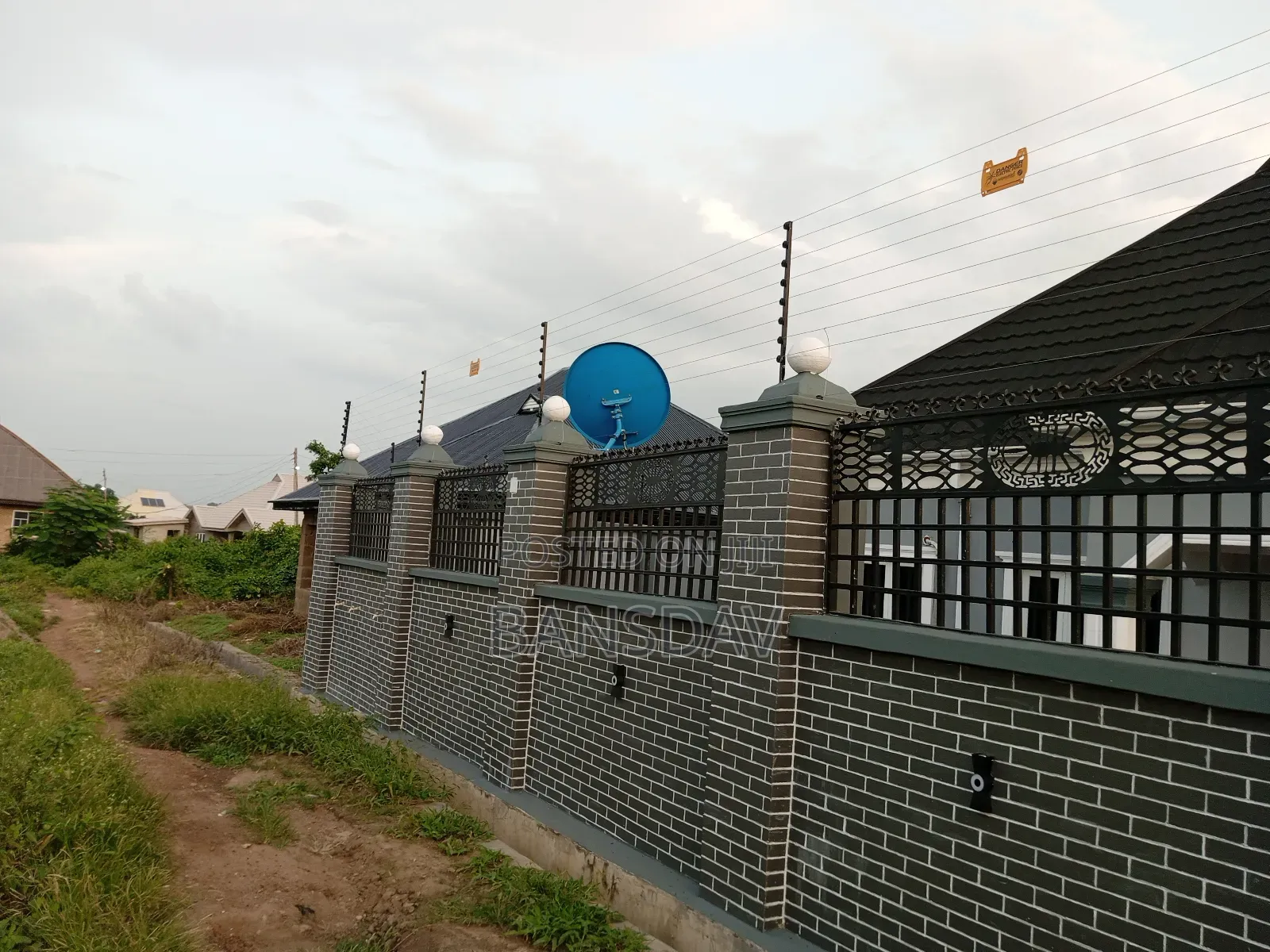 Solar Powered Electric Fence