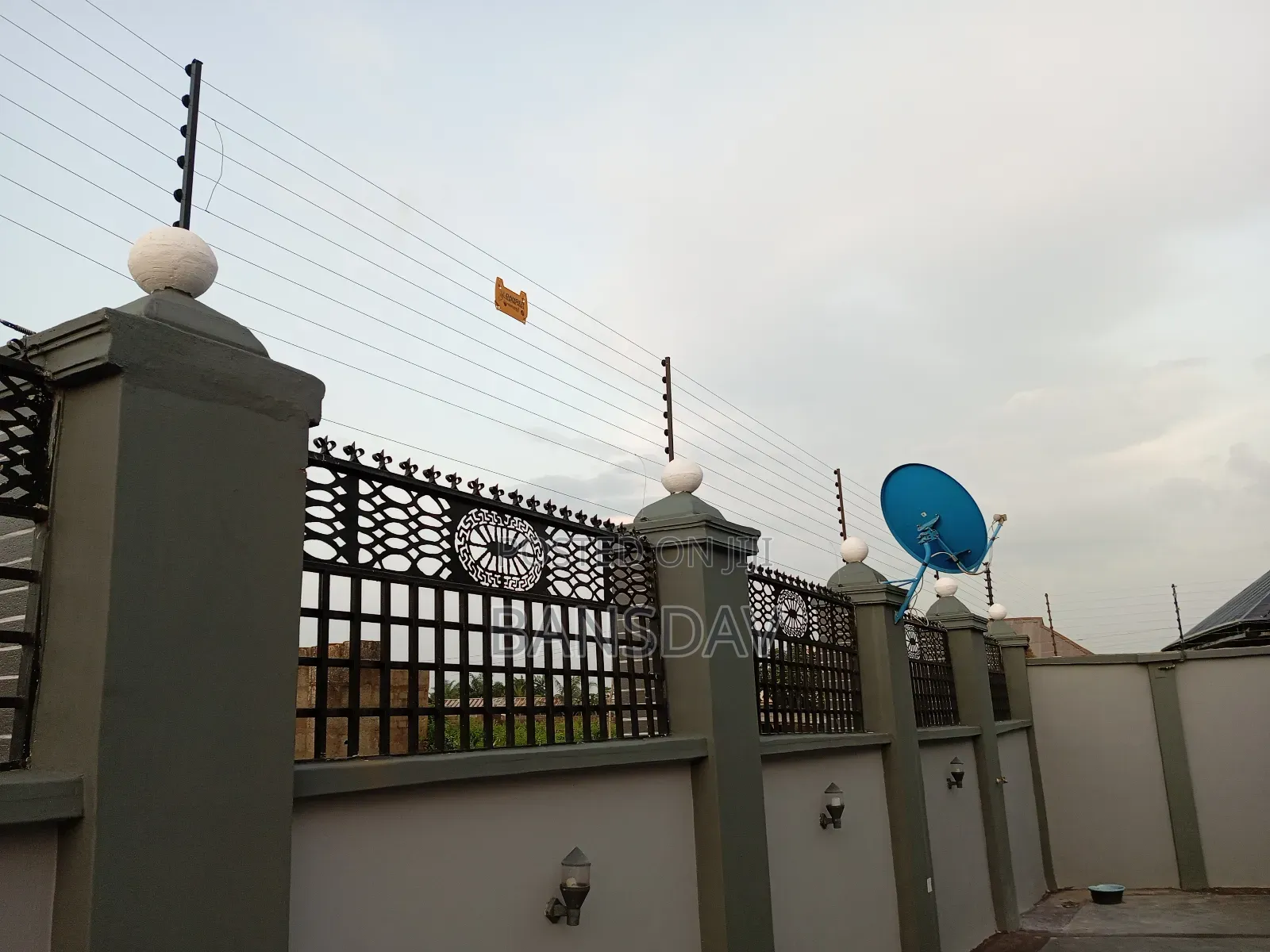 Solar Powered Electric Fence