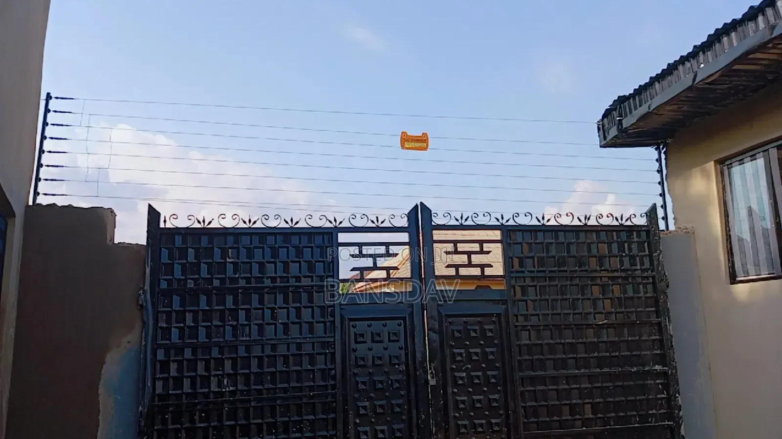 Solar Powered Electric Fence