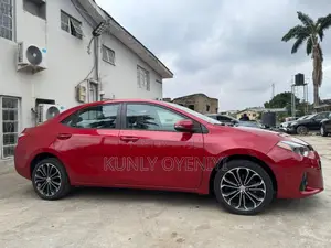 Toyota Corolla S Plus 4dr Sedan (1.8L 4cyl CVT) 2014 Red