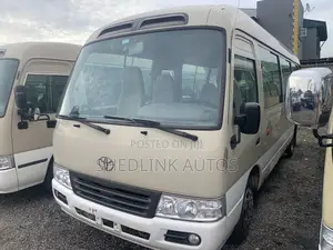 Photo - Toyota Coaster 2018