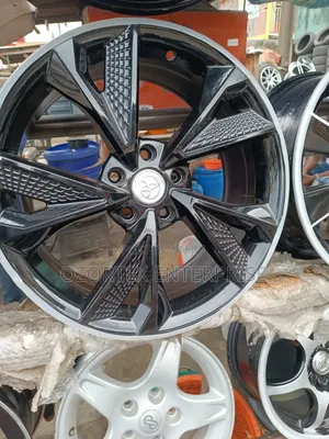 18rim For Lexus And Camry  Pure Black