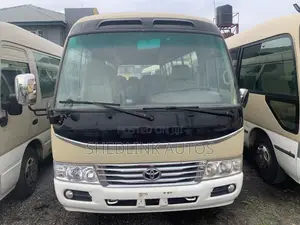 Toyota Coaster 2018