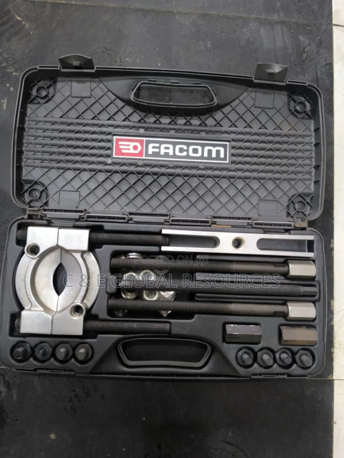 Facom Bearing Puller Set