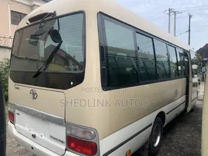 Toyota Coaster 2018