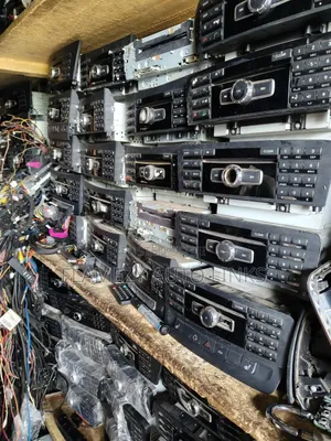 Mercedes Benz Car Stereo And Radio