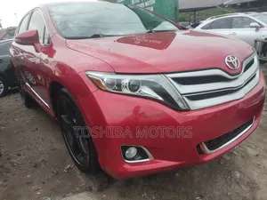 Toyota Venza Limited AWD V6 2013 Red