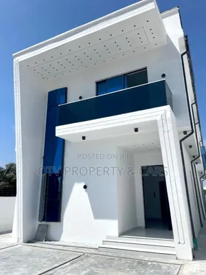 Furnished 5bdrm Duplex in Ikota for sale