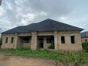 Photo - 5bdrm Block of Flats in Zion Estate, Egbeda / Egbeda for sale