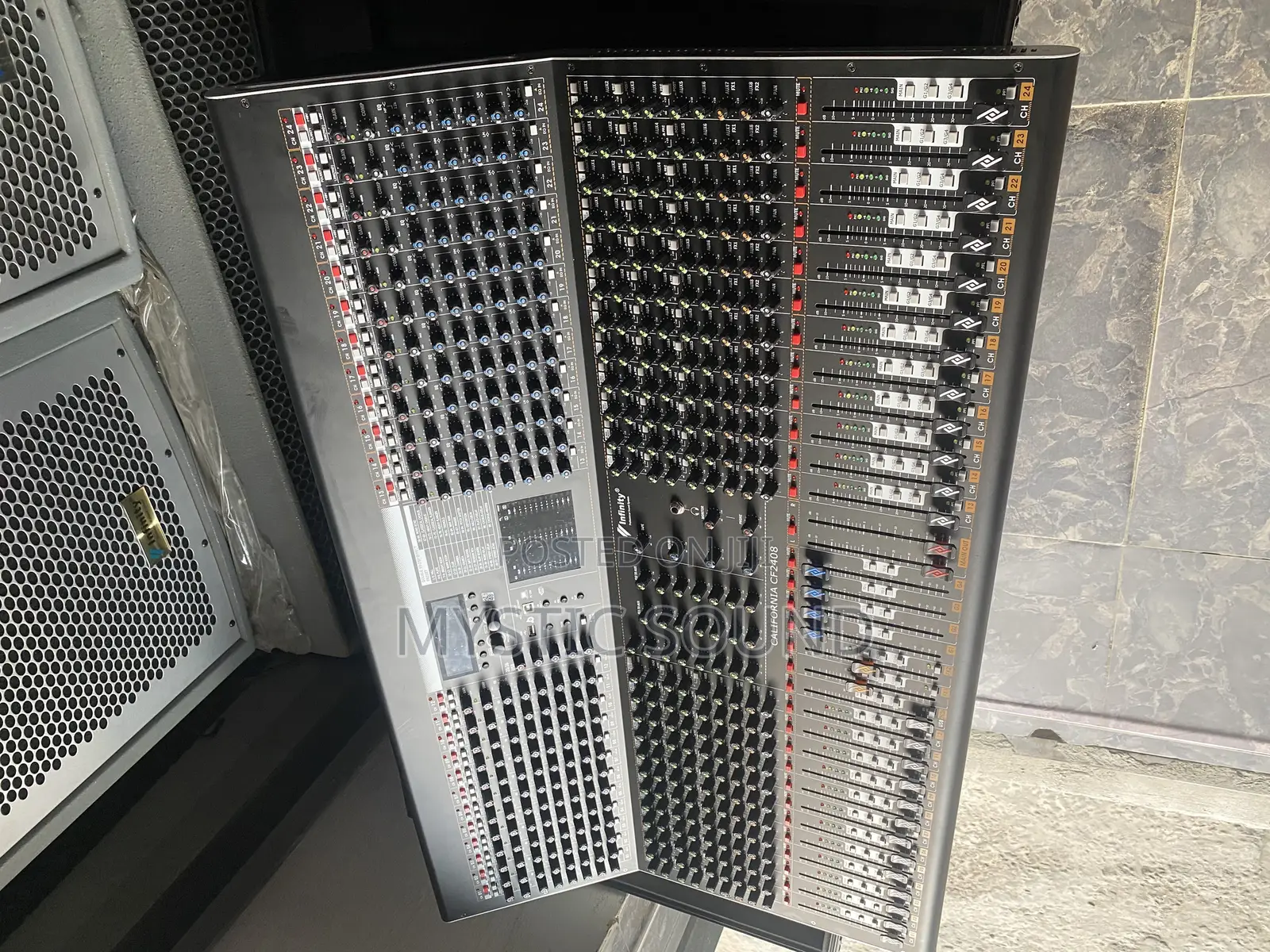 Infinity Cf24 Channels Mixer by 8aux