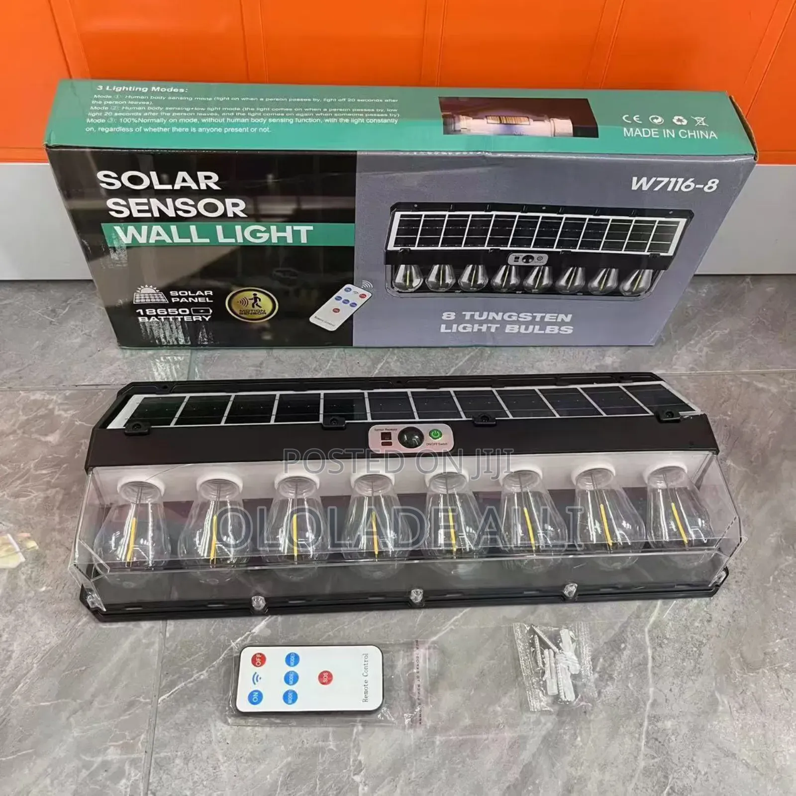 8 Bulbs Solar Light With Remote