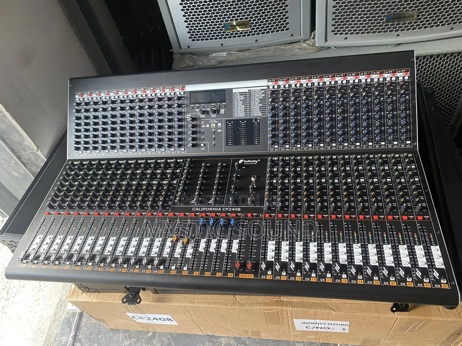 Infinity Cf24 Channels Mixer by 8aux