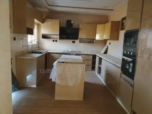 4bdrm Duplex in Apo District for sale