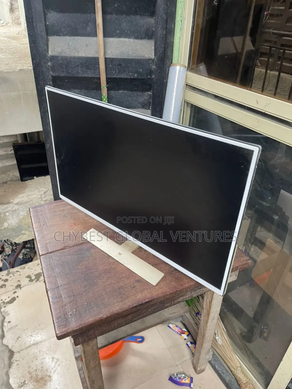 32 Inches Viewsonic Ips Monitor