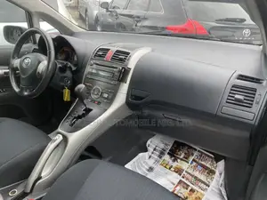 Toyota Auris 1.6 Dual VVTi 2008 Gray