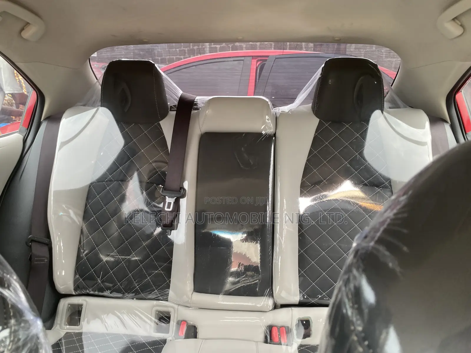 Toyota Corolla LE 2021 Red