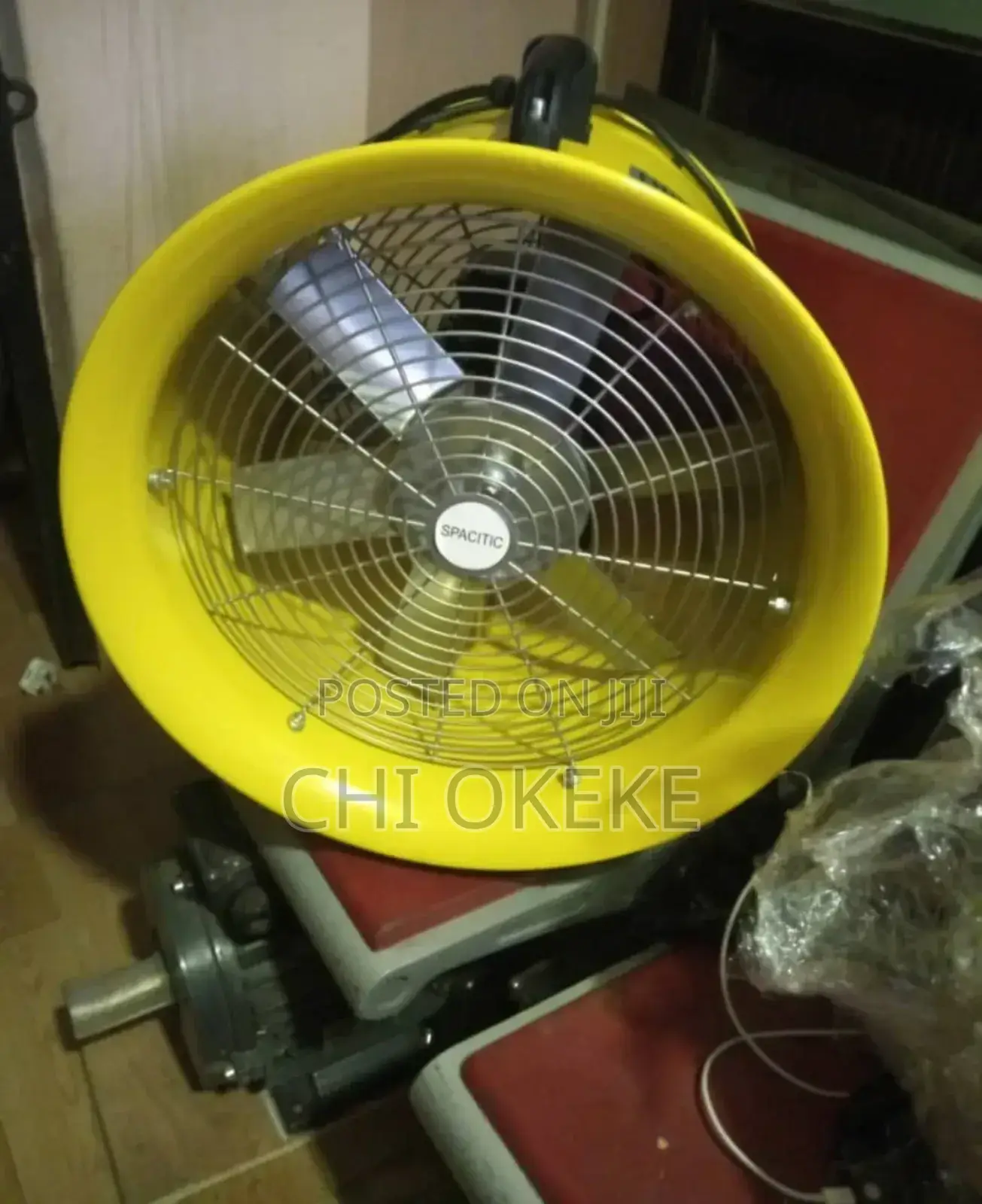 Extractor Fan 12" Spacticic