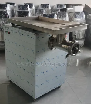 Commercial Size 12 Meat Mincer