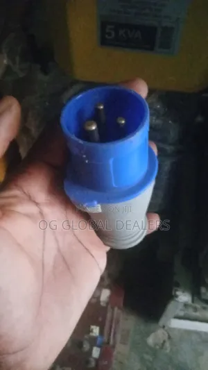 Industrial Plugs/Transformer Plug