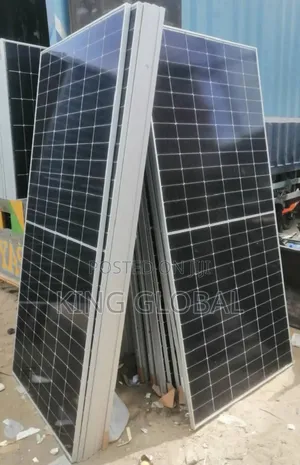 Solar Panel Canadian 650watts 144cell.