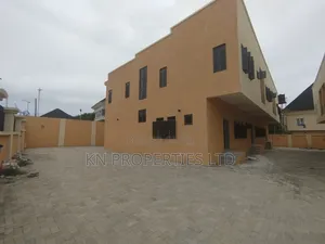 Photo - 4bdrm Duplex in Apo for rent