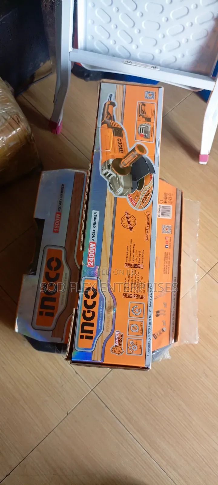 2400w Ingco Industrial Angle Grinder