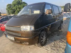 Volkswagen Transporter 2005 Brown