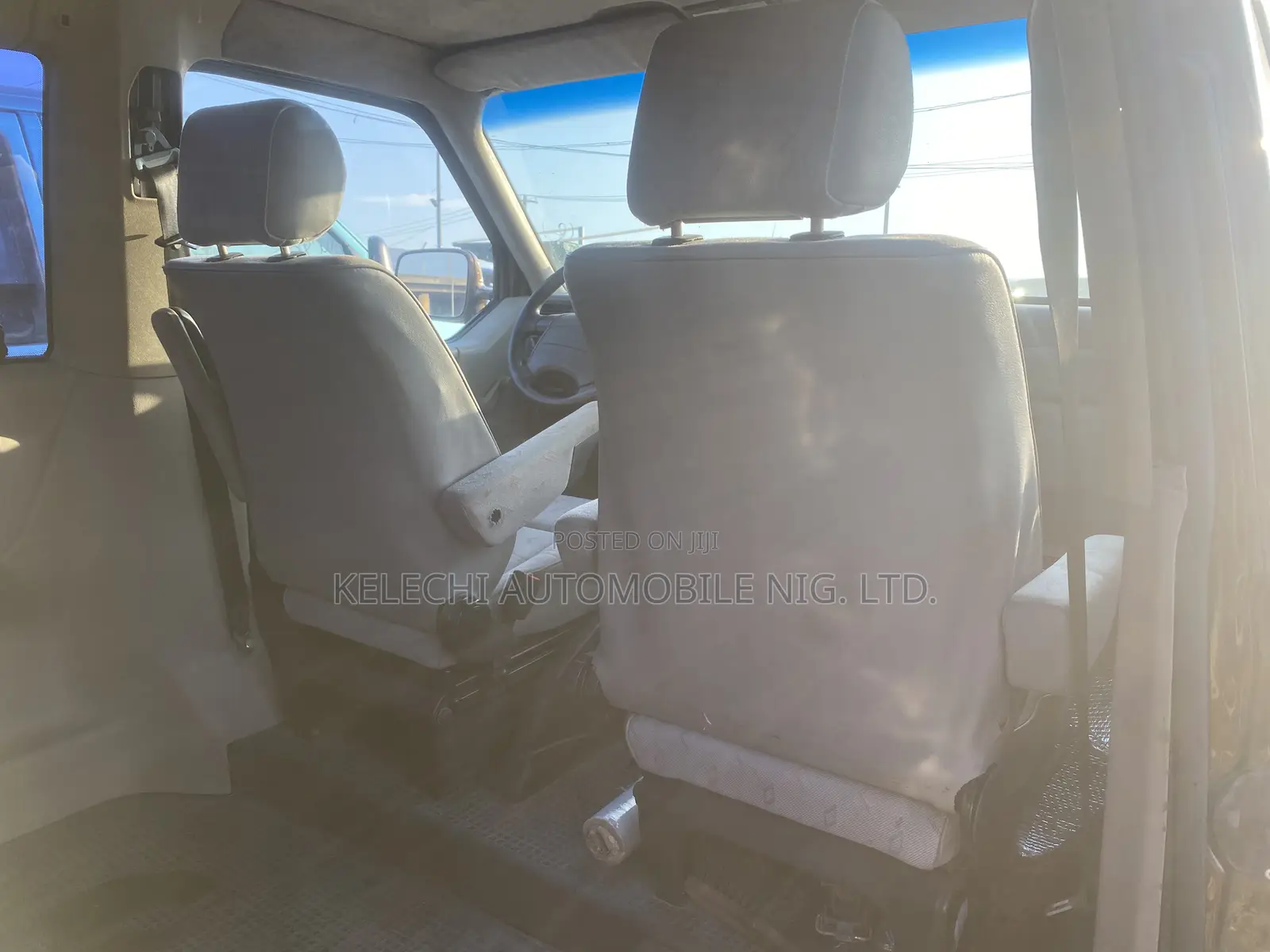 Volkswagen Transporter 2005 Brown