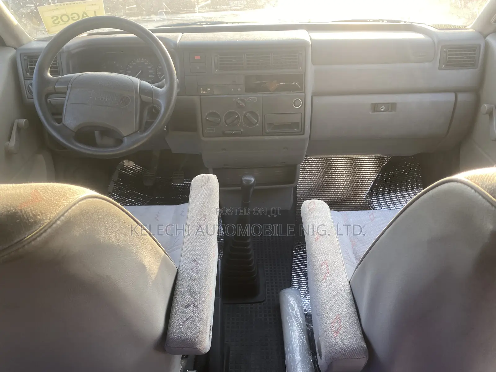 Volkswagen Transporter 2005 Brown
