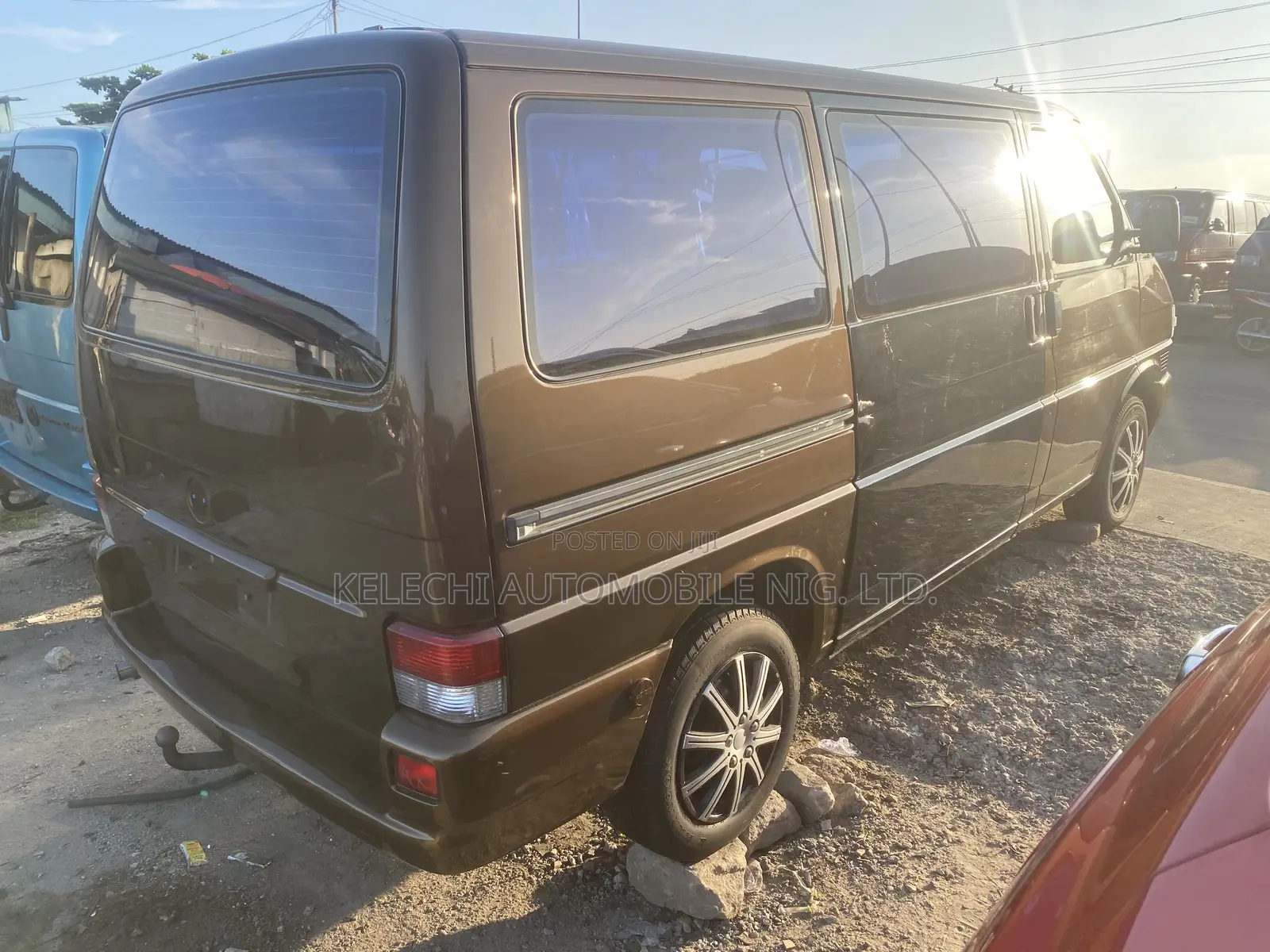 Volkswagen Transporter 2005 Brown