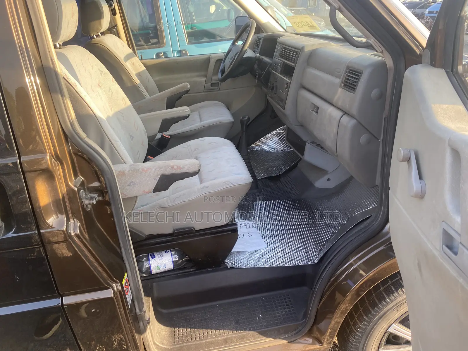Volkswagen Transporter 2005 Brown