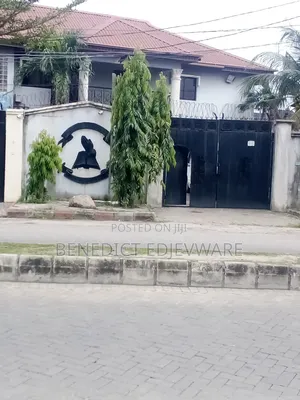 4bdrm Apartment in Amuwo Odofin New for rent