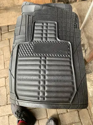 Vip Car Foot Mat for All Cars