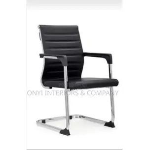 Sleek Design Visitors Chair
