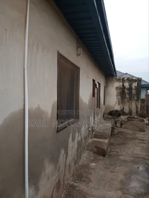 2bdrm Block of Flats in Orimerunmu, Obafemi-Owode for sale