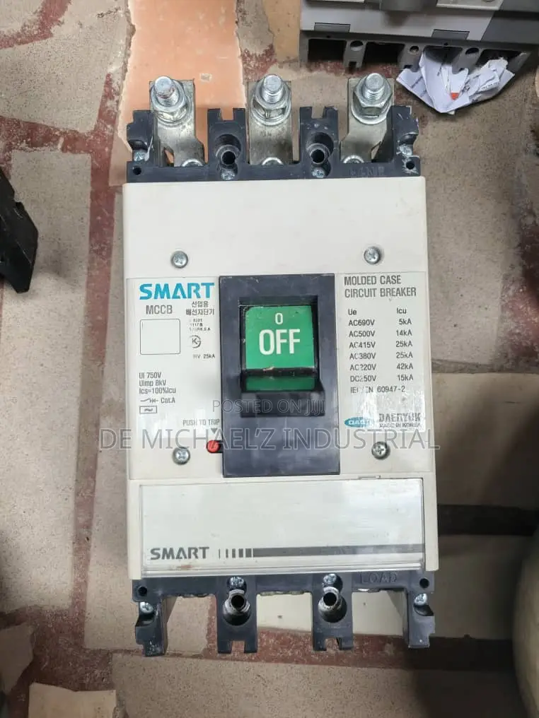 300a Ac/Dc McCb Breaker 3pole