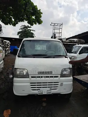 Suzuki Carry Tokunbo Truck 2008 White