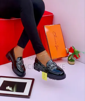High Quality Ladies Shoe