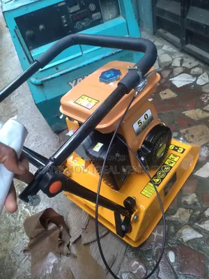 C-90 Plate Compactor