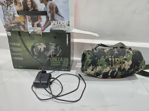 Photo - JBL Xtreme 4 Bluetooth Speaker With Deep Bass - Squad