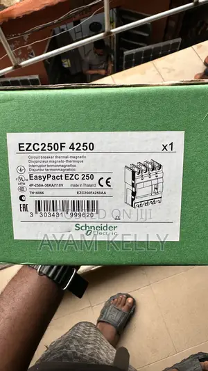 Schneider Easypact McCb Circuit Breaker 250amps 4pole