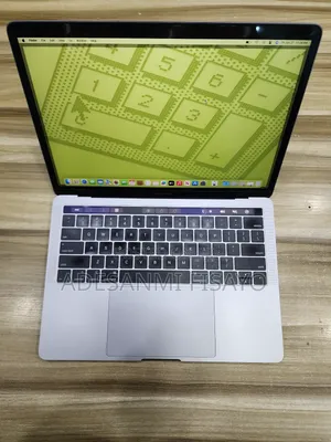 Laptop Apple MacBook 2018 8GB Intel Core I5 SSD 512GB