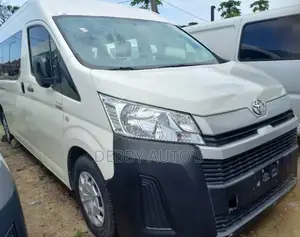 Toyota HiAce 2020 Silver