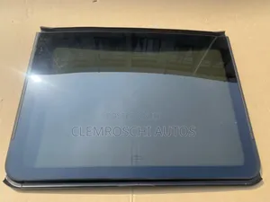 High Quality Certified Panoramic Roof Glass BMW X1 2018-2025