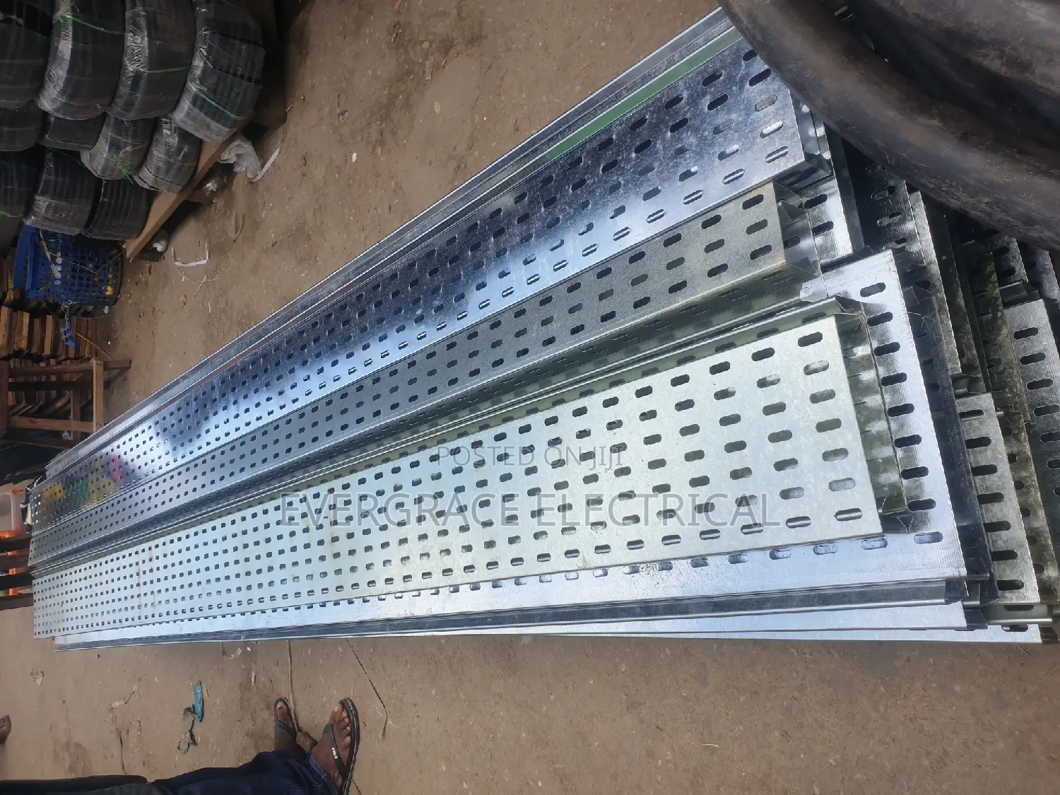 300×50 Cable Tray Galvanize