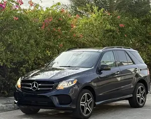 Mercedes-Benz GLE-Class 2018 Blue