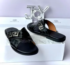 Photo - High Quality Luxury Versace Slide Men