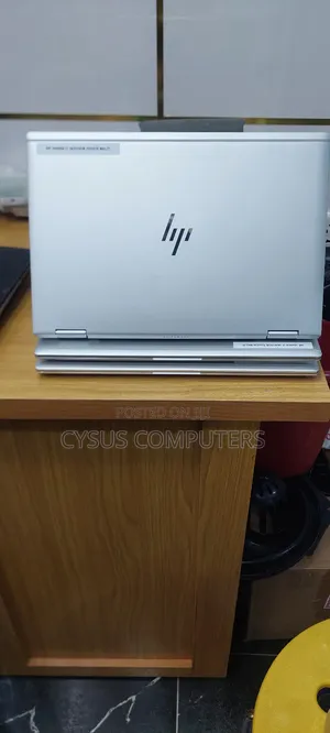 Photo - Laptop HP EliteBook 1040 G6 16GB Intel Core I7 SSD 512GB