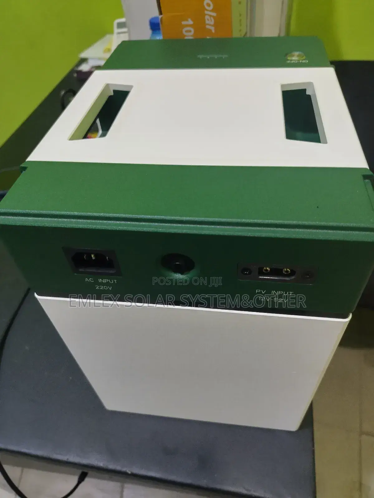 2000w Solar Generator With Lithium Battery That Can Power Your Fridge