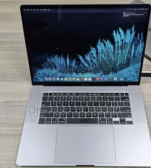 Laptop Apple MacBook Pro 2019 16GB Intel Core I7 SSD 512GB